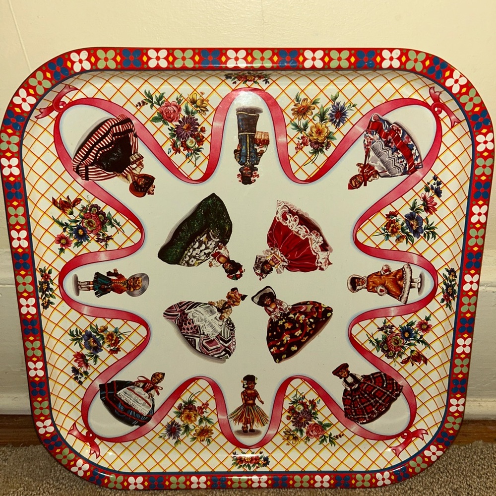 Square Tray Daher Decorated Ware Dolls of the World England Flower Power Vtg